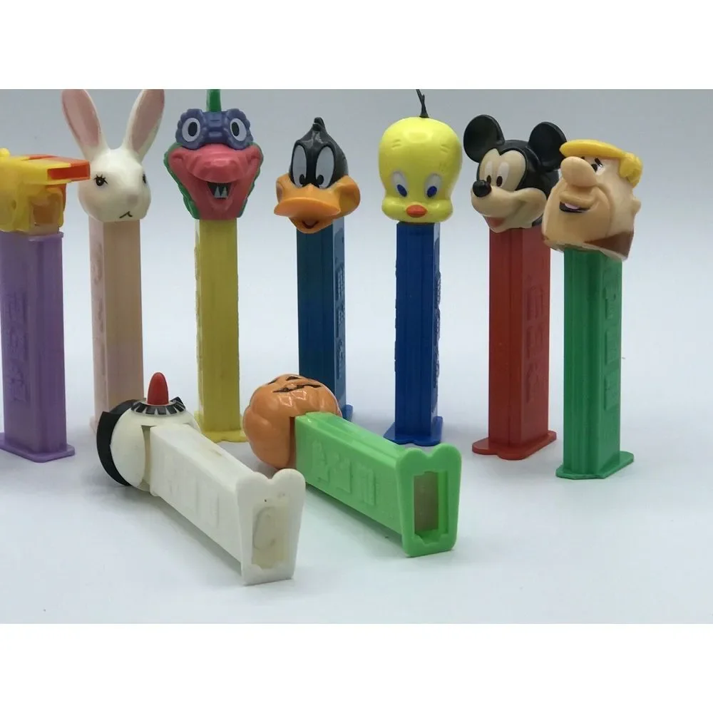 Pez Dispenser Lot of 10- Rare 1990s -‎ Disney/ Flinstones / Tweety bird